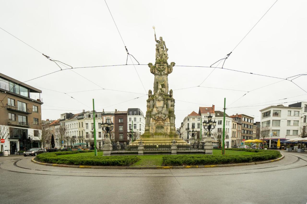 Shway Le Pierre Apartment Antwerp Exterior photo